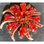 Unsigned Crimson red rhinestone starburst glimmer and shine brooch Red Photo 8