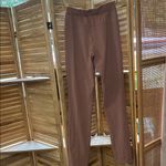 Lululemon Size. 4 tall Joggers Photo 8