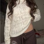 Universal Threads sweater Photo 0