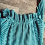 FAV LUX Fashion Medium Crewneck, Cropped & Ribbed Lightweight Knit Sweat… Photo 4