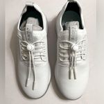 NEW Clove White Classic Nurse Shoes Size 6.5 Sneakers Photo 6