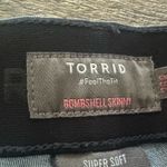 Torrid Jeans Women's High Rise Bombshell Skinny Super Soft Denim Size 26 Photo 2
