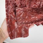 Vera Wang Simply Vera  Long Sleeve Top Crewneck Tee Textured Knit Rust Size M Photo 5