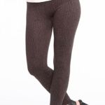 Spanx Look at Me Now Seamless Leggings in Brown Croc Print Size L Photo 6