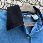 Vintage 90s Chambray Button Up Christmas Embroidered Santa Tree Fireplace Bear Size M Photo 2