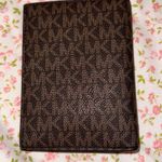 Michael Kors Wallet Photo 1