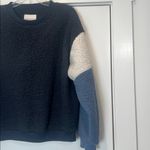 American Eagle  Outfitters Navy and Cream Sherpa  Sweater size large. Photo 1
