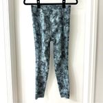 Athleta Salutation Stash Pocket II Printed 7/8 Leggings, Green Gray Blue, Size S Photo 6