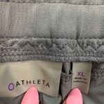 Athleta  Go To Distance Shorts Grey Elastic Waist Zip Back Pocket Stretch Photo 13