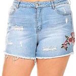 Wax Jean NWT Wax Jeans Embroidered Jean Shorts Photo 3