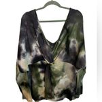 Discreet NWT  Tie Dye Waffle Knit Twist Back Top Photo 1