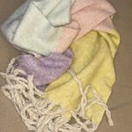 Pastel blanket scarf Photo 1