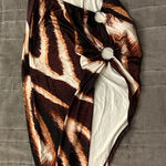 Pretty Little Thing Womens ‘’ brand cut out dress Photo 0