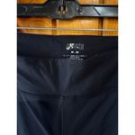 Duluth Trading Woman Black Nylon Spandex Athletic lounge pants M x33 Size M Photo 3