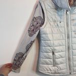 Chico's Chico’s Zenergy Convertible Puffer Jacket Paisley Print Reversible Multi Wear Photo 11