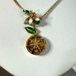 Betsey Johnson Flower and Gems Pendant Necklace Yellow π and Green NWT Photo 6