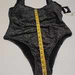 Love & Sports Women's One Photo 8