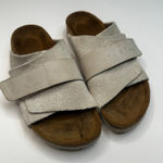 Birkenstock  Kyoto Taupe Suede Sandals Photo 0