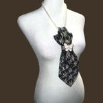“Dainty Dapper” dark brown and Gold Tie Necklace with butterfly brooch Black Photo 2