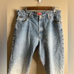 Arizona Jeans Vintage  size 11 bleach splatter cut off ankle jeans Photo 1