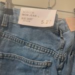 Blue Savvy Slouch Mom Fit Jeans - Juniors size 5 Photo 6