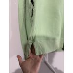 Ei8ht Dreams Women's Pistachio Green Crewneck Size M Cropped Size M Photo 1