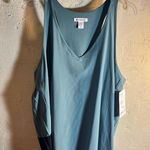 Athleta  NWT Swing Forward pleated tank, size 1X turquoise and black, vneck Photo 3