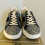 Dolce Vita Dolley Women's Sneaker, Black White Knit, Size 9.5, Retro Style NWT Photo 4