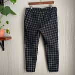 Old Navy  Pixie Pants Women’s Size 16 Photo 2