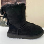 UGG  Women's Bailey Bow‎ II Boots size 6 Photo 1