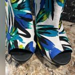 Michael Antonio  Open Toe Bootie Floral 5” Heels Tropical Platform Size 10 Photo 2