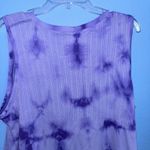 Lululemon T-Shirt Photo 2