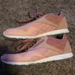 Reebok Classics Photo 3