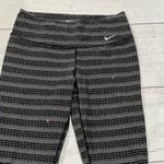 Nike drifit cropped work out pants Photo 0