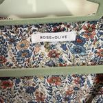 Rose + Olive Pintuck Blouse 2X Floral Blue White Pink Work Cottage Office Church Photo 3