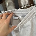 Aritzia TNA cozy fleece joggers boyfriend fit sweatpants ribbed logo high rise Gray Photo 3