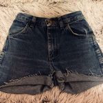 Boutique Jean Short Photo 0