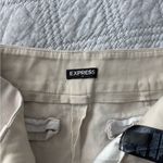 EXPRESS Women's Beige Shorts Photo 3