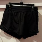 Lululemon Hotty Hot Shorts 4” Photo 0