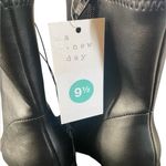 A New Day Women’s 9.5 Black Chunky Block Heel Pippa Ankle Classic Modern Boots Photo 5