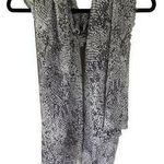 David & Young   Women's Abstract Gray White Printed Scarf (One Size) Photo 0