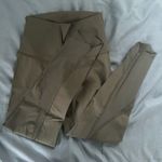 Lululemon Scallop Hem  Leggings Photo 1