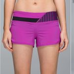 Lululemon  Running shorts Speed 4-way Stretch Ultra Violet Wi14 Quilt 27 low rise Photo 4