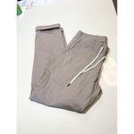 Vuori ripstop beige/taupe pants with drawstrings size Small Photo 2
