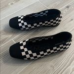 Vivaia Square Photo 3