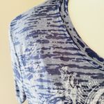 Kandy Kiss  fleur di lis burnout tee size large Photo 1