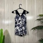 Lululemon  Push Your Limits Tank Top in Brisk Bloom Floral size 6 Photo 2