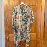 Nordstrom Size Small White and Pink Floral Oversized Bohemian Kimono Top. Photo 3