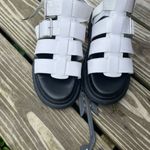 No Boundaries NWT White Chunky Strappy Double Buckle Ankle High SANDLES Photo 2