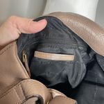 Marc by Marc Jacobs  Revolution Leather Hobo Large Shoulder Bag Tan Photo 8